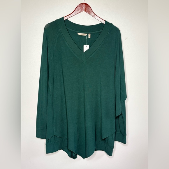 Soft Surroundings Madeline Tunic Emerald Green - Picture 5 of 10